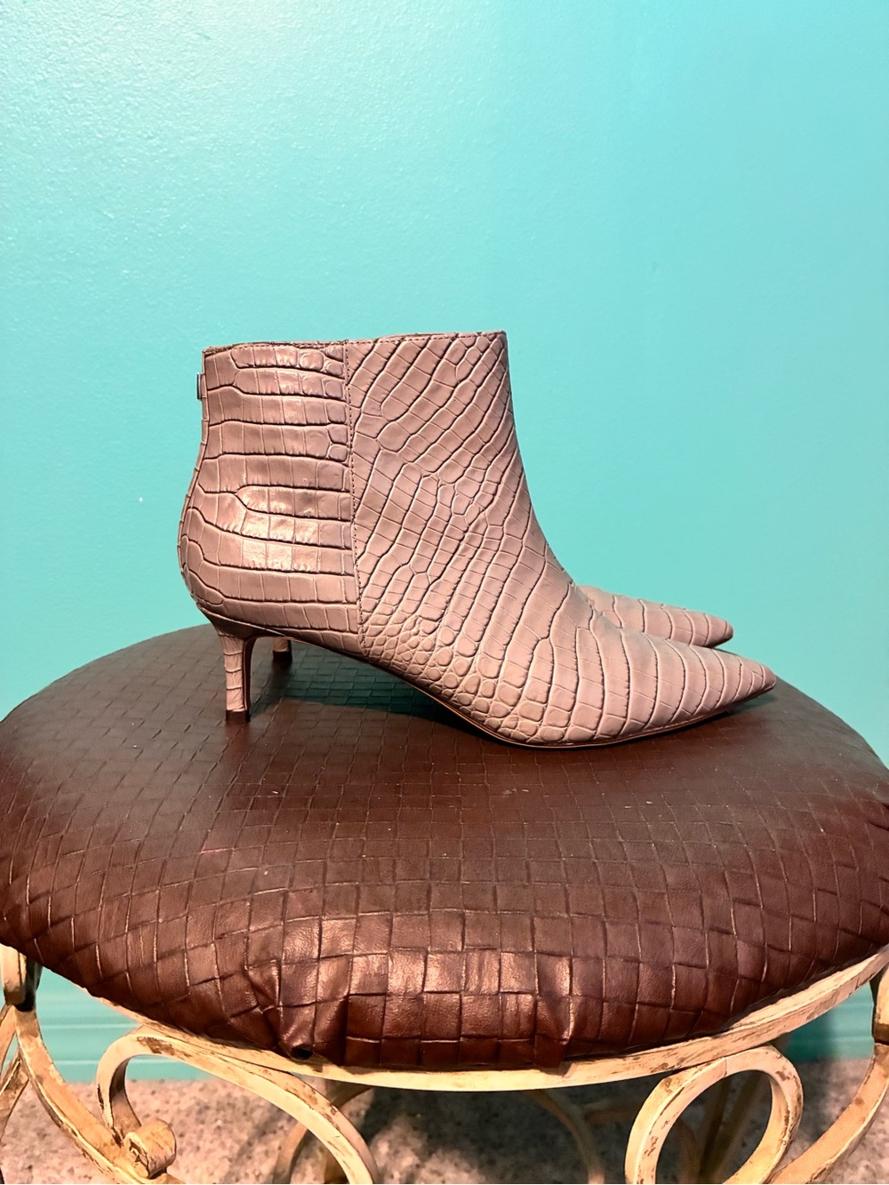 Ralph Lauren Saybrook Croc-Embossed Pointed Ankle kitten heel Boots
